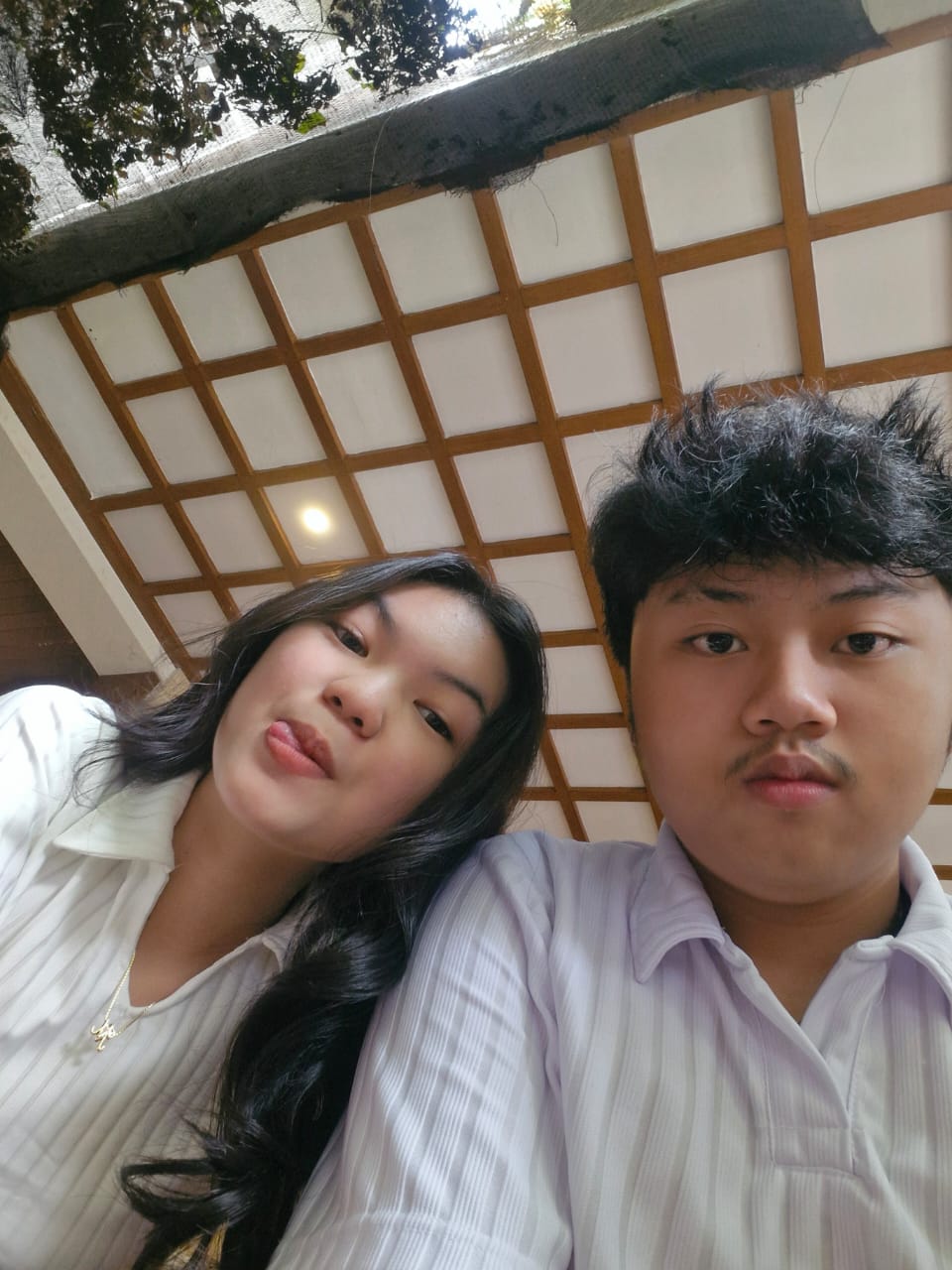 Sayangku Cintaku Pacarku Muach
